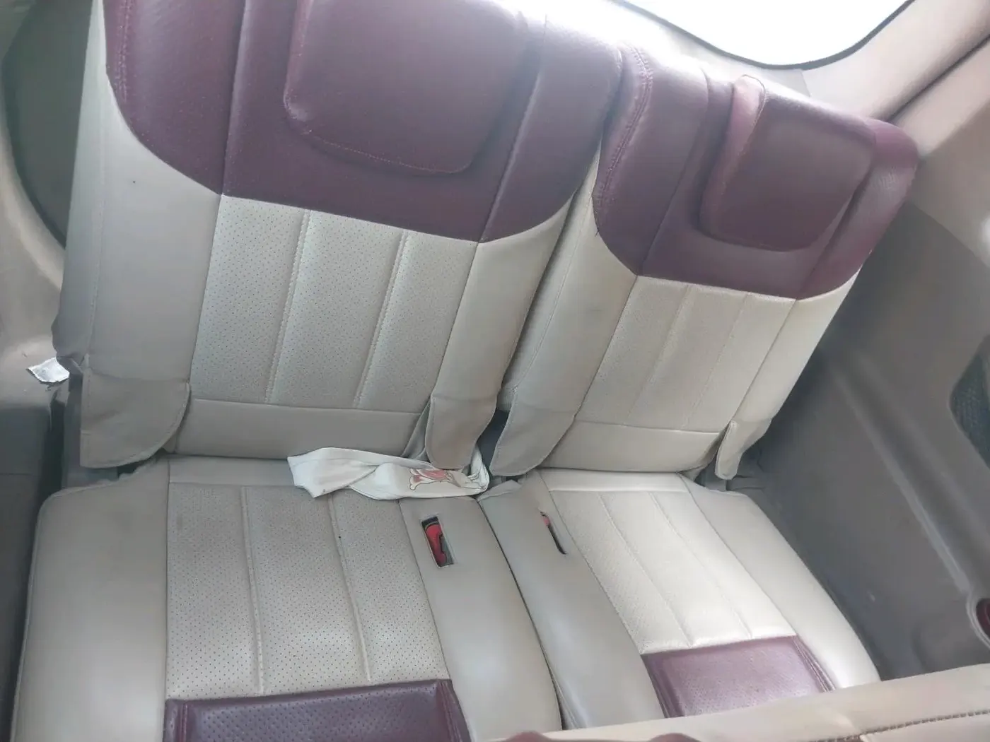 2012 Mahindra XUV500 W8, Diesel, Manual, 49,780 km, interior