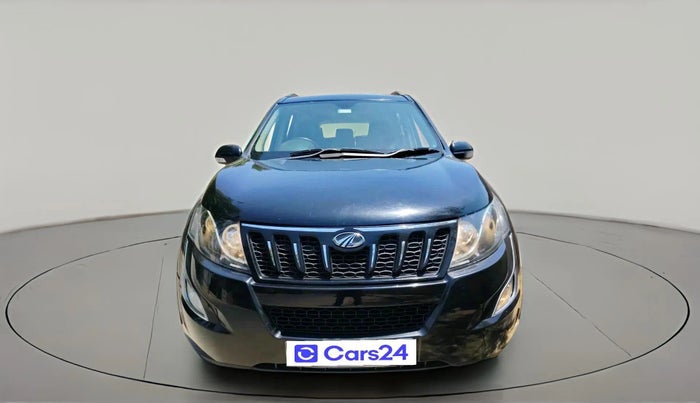 2018 Mahindra XUV500 W9, Diesel, Manual, 80,202 km, exterior