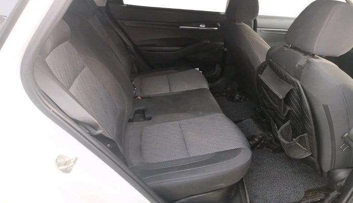 2023 KIA SELTOS  HTK PLUS 1.5 DIESEL IMT, Diesel, Manual, 69,427 km, interior