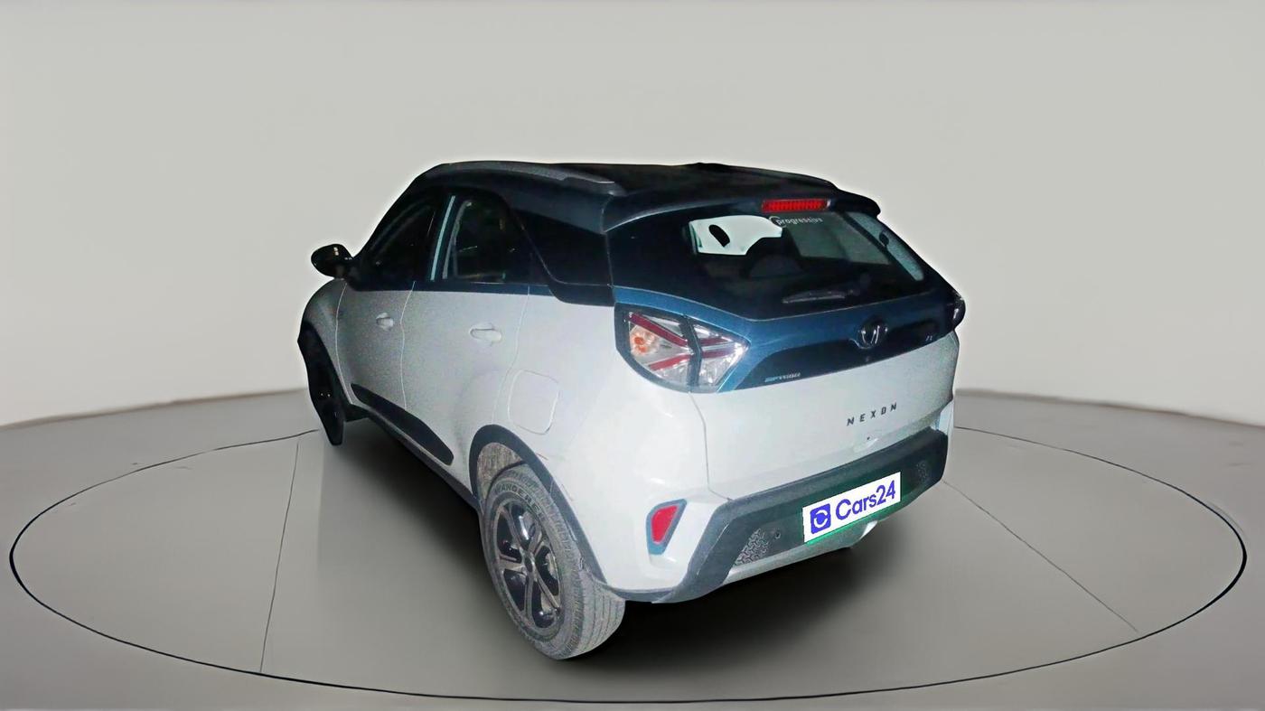 2022 Tata NEXON EV XZ PLUS, Electric, Automatic, 1,20,433 km, exterior