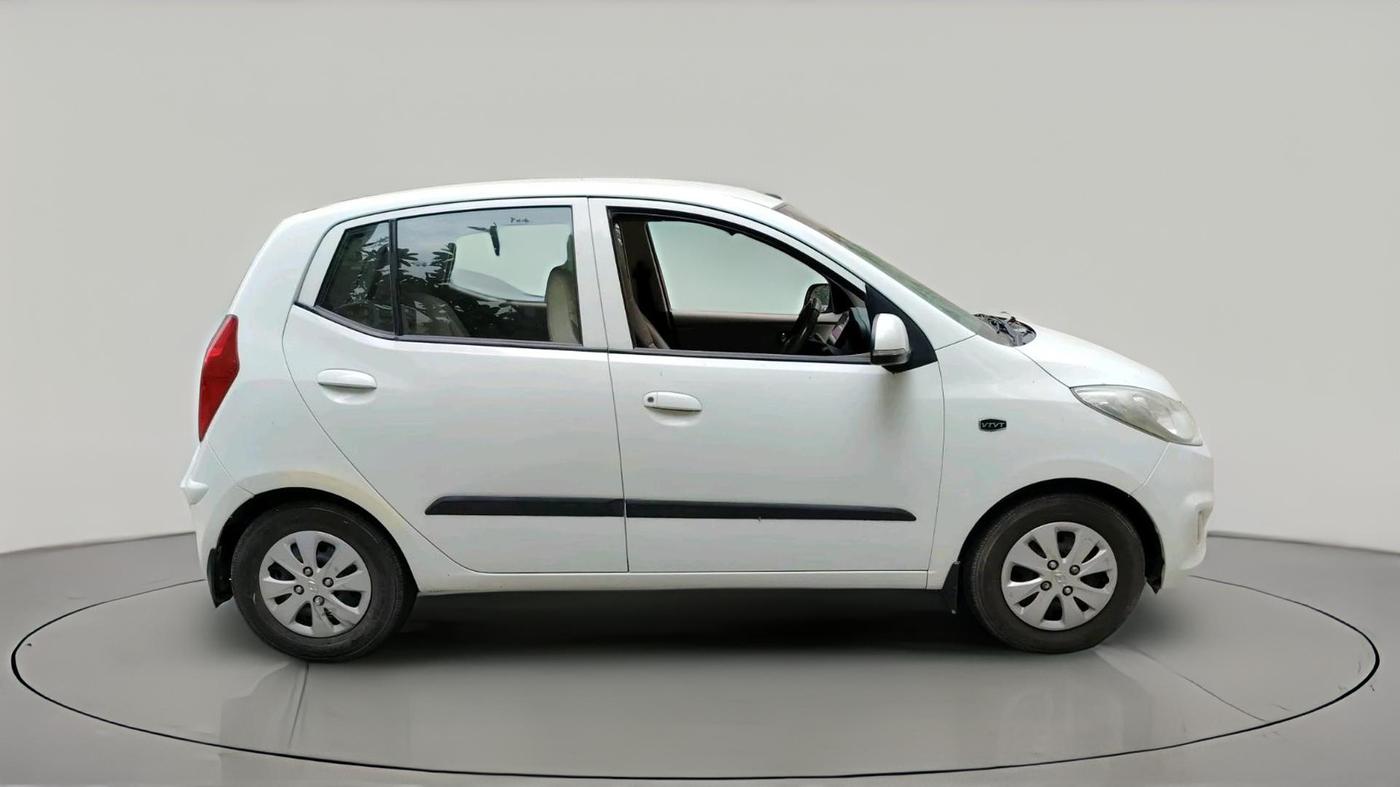 2011 Hyundai i10 MAGNA 1.2, Petrol, Manual, 66,139 km, exterior