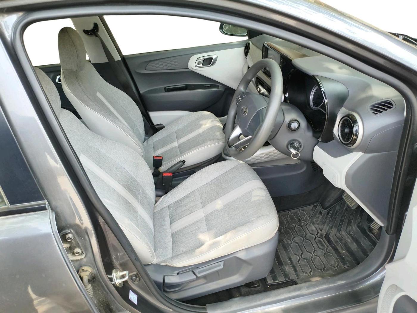 2019 Hyundai GRAND I10 NIOS SPORTZ AMT 1.2 KAPPA VTVT, Petrol, Automatic, 25,693 km, interior