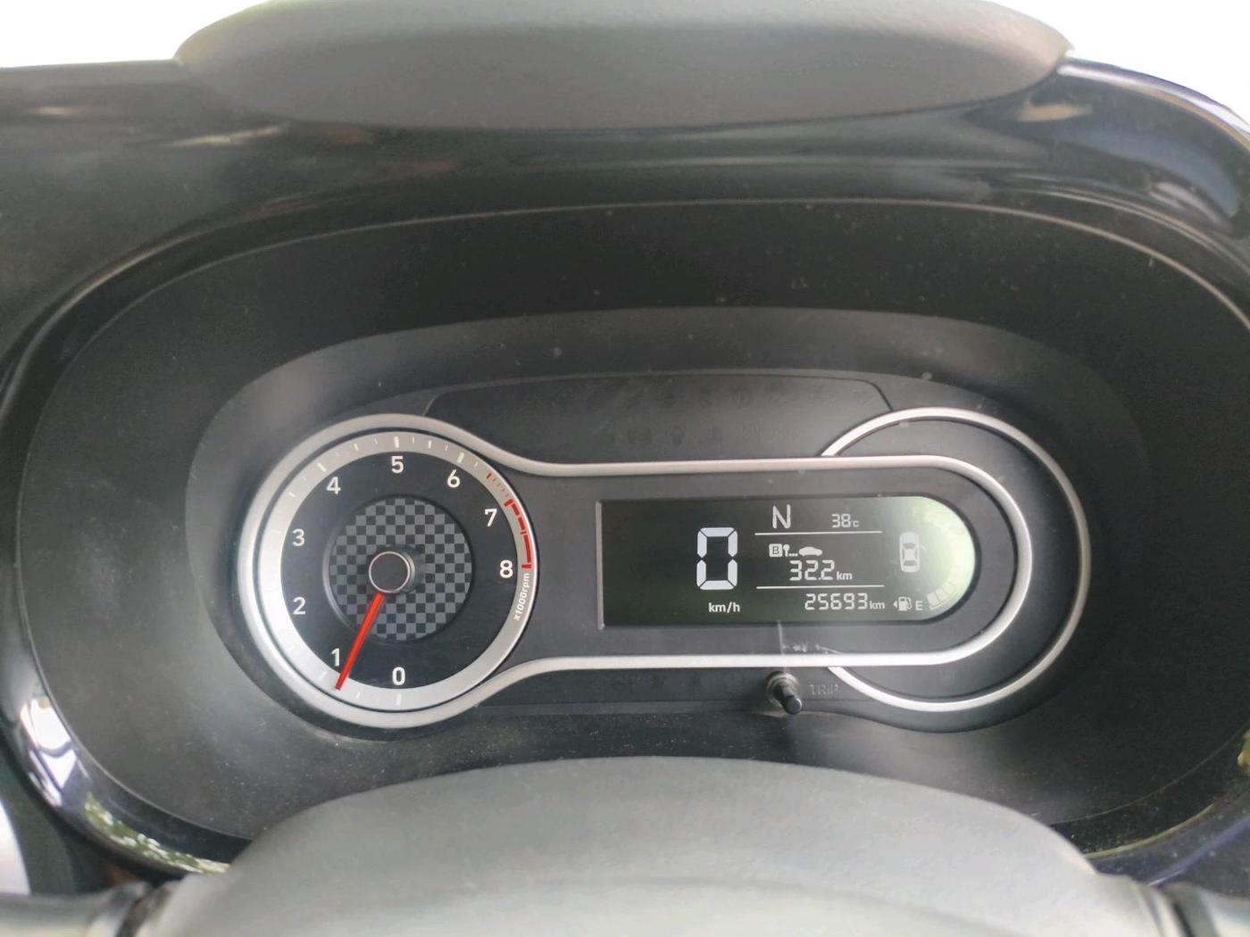 2019 Hyundai GRAND I10 NIOS SPORTZ AMT 1.2 KAPPA VTVT, Petrol, Automatic, 25,693 km, interior