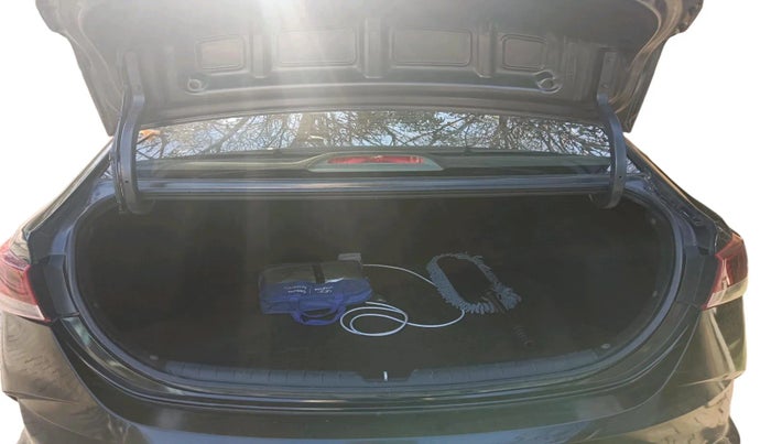 2021 Hyundai Verna SX 1.5 VTVT IVT, Petrol, Automatic, 67,217 km, exterior