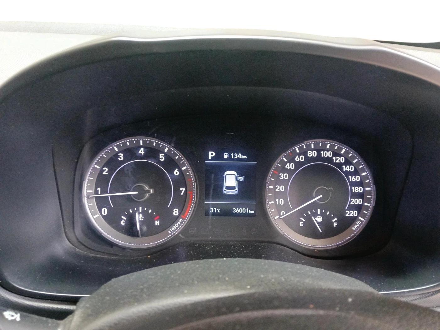 2020 Hyundai VENUE SX PLUS 1.0 TURBO DCT, Petrol, Automatic, 36,001 km, interior