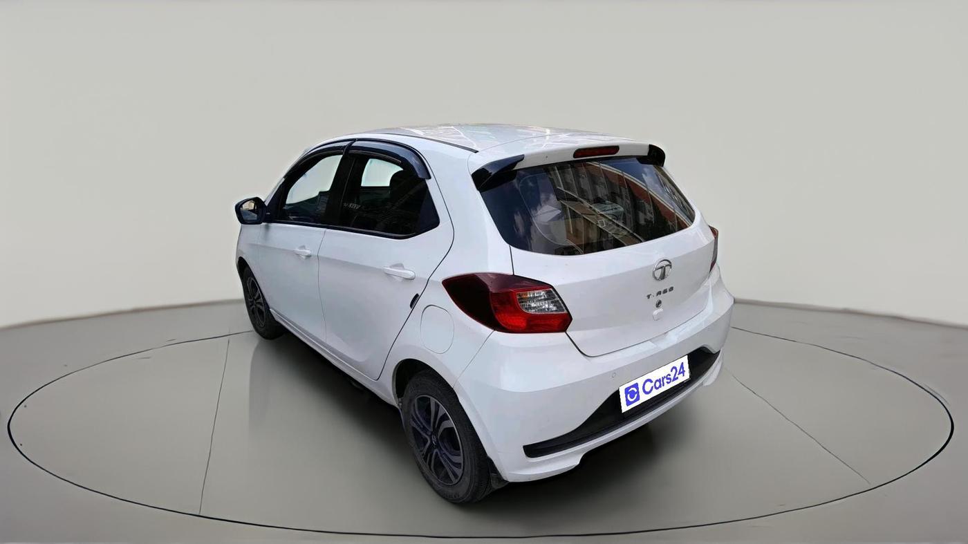 2023 Tata Tiago XT PETROL, Petrol, Manual, 34,337 km, exterior