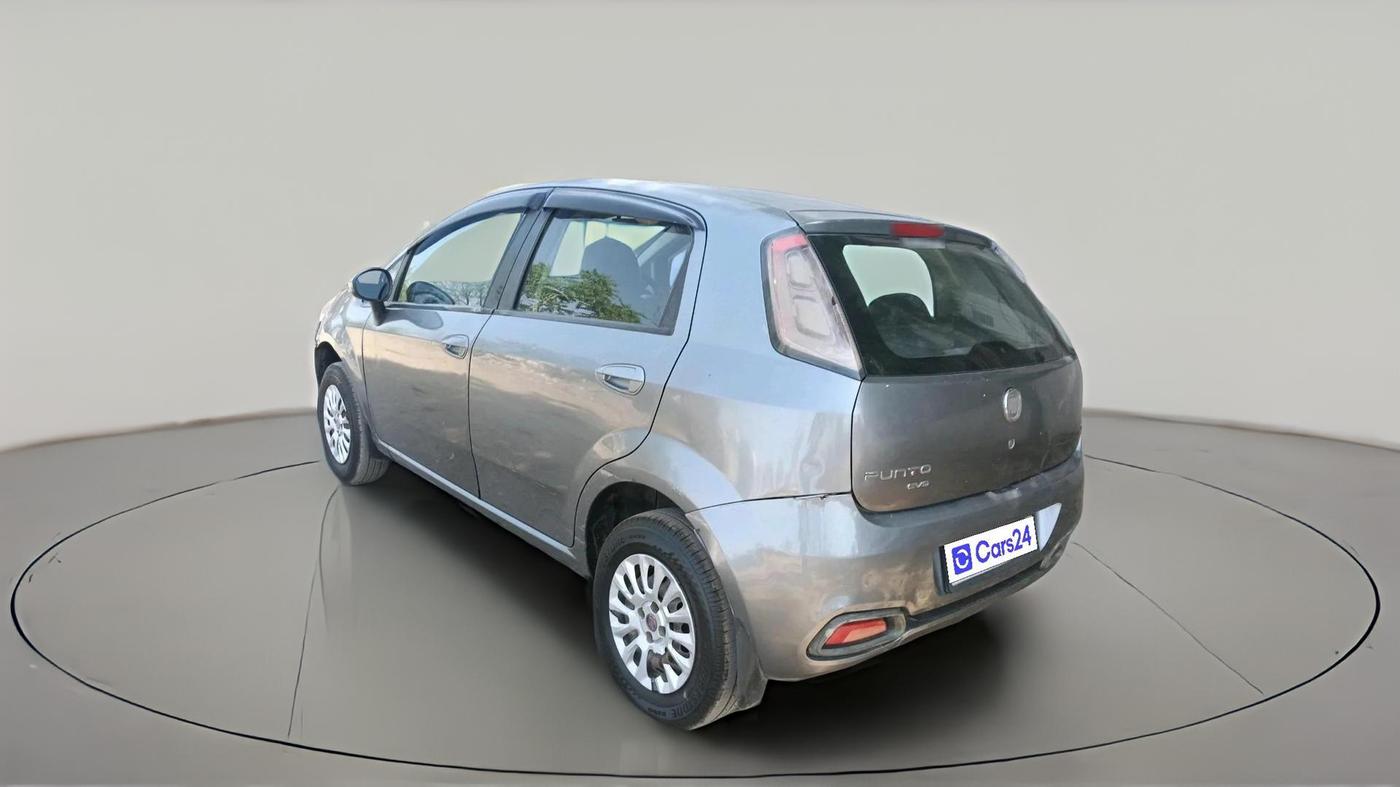 2014 Fiat Punto EVO ACTIVE 1.3 MULTIJET, Diesel, Manual, 1,28,341 km, exterior