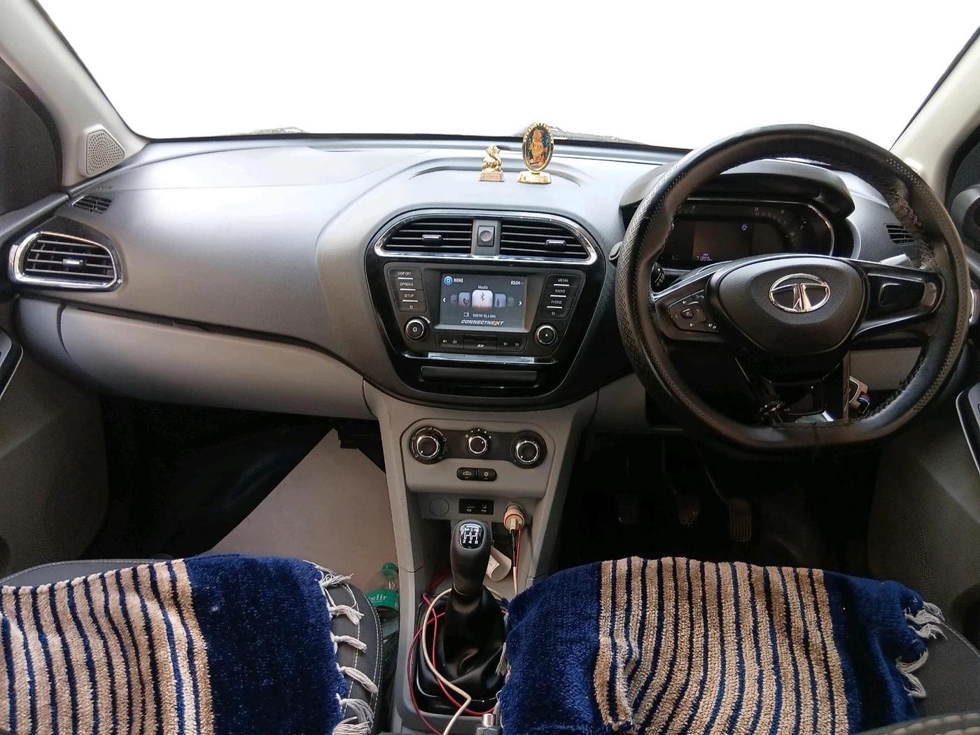 2021 Tata Tiago XT PETROL, Petrol, Manual, 71,399 km, interior