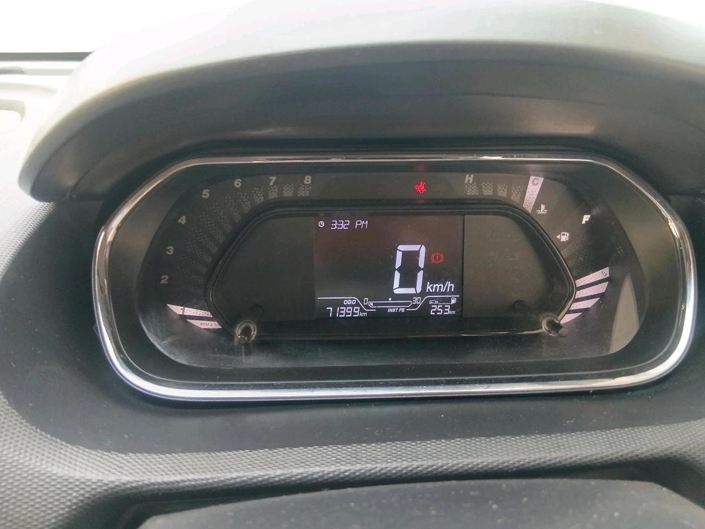 2021 Tata Tiago XT PETROL, Petrol, Manual, 71,399 km, interior