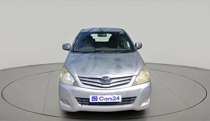 2010 Toyota Innova 2.5 G3, Diesel, Manual, 2,33,647 km, exterior