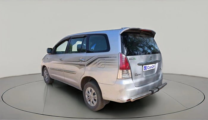 2010 Toyota Innova 2.5 G3, Diesel, Manual, 2,33,647 km, exterior