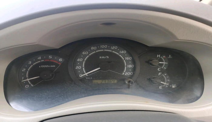 2010 Toyota Innova 2.5 G3, Diesel, Manual, 2,33,647 km, interior