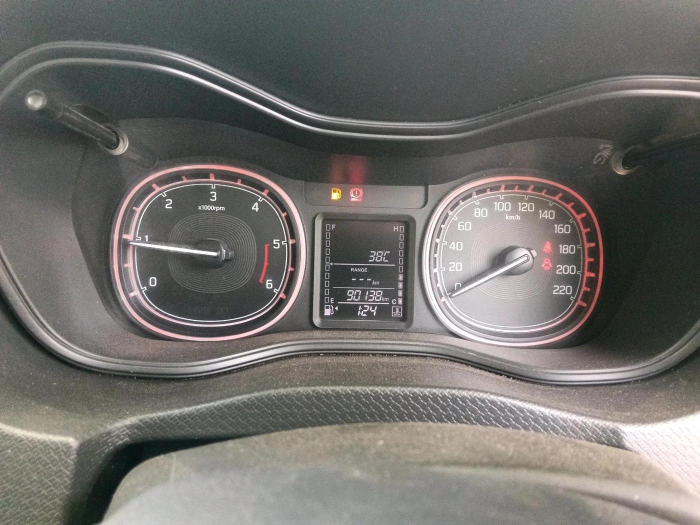 2017 Maruti Vitara Brezza ZDI, Diesel, Manual, 90,138 km, interior