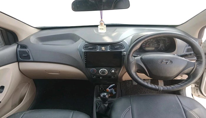 2016 Hyundai Eon ERA +, Petrol, Manual, 71,953 km, interior