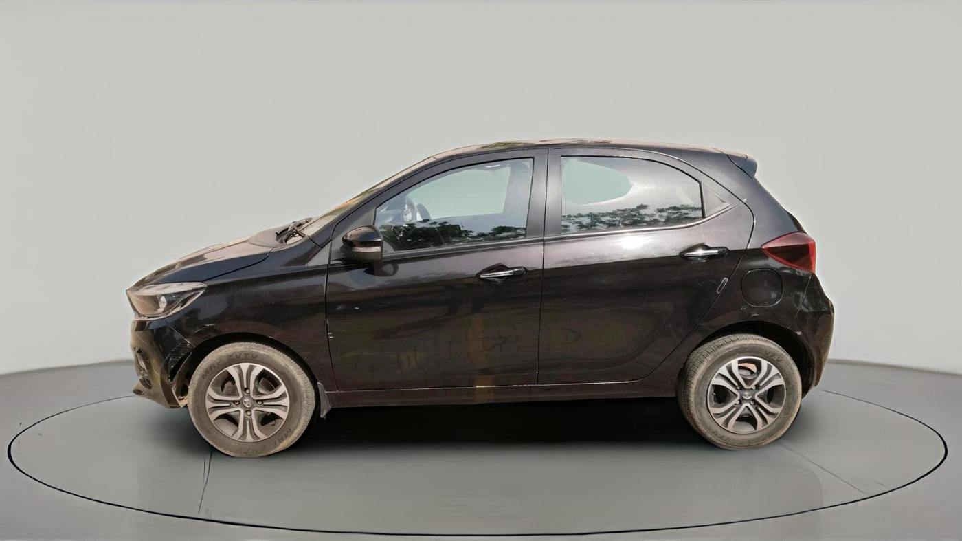 2023 Tata Tiago XZ PLUS CNG, CNG, Manual, 18,399 km, exterior