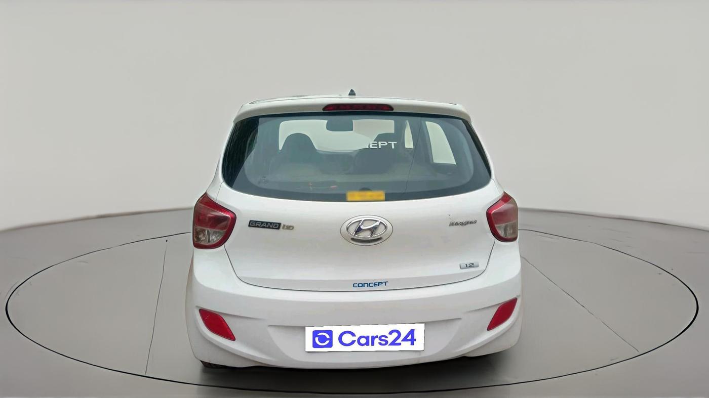 2016 Hyundai Grand i10 MAGNA 1.2 KAPPA VTVT, CNG, Manual, 1,16,505 km, exterior