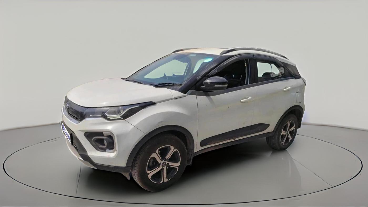 2021 Tata NEXON XZA PLUS SUNROOF PETROL, Petrol, Automatic, 1,17,586 km, exterior