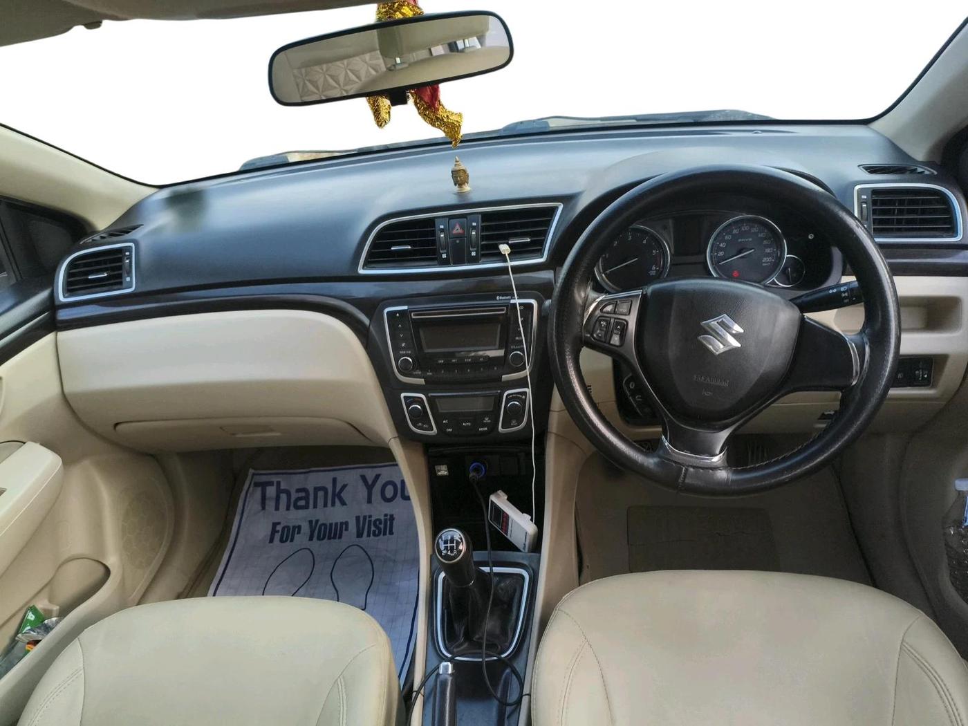 2015 Maruti Ciaz VDI+ SHVS, Diesel, Manual, 1,43,345 km, interior