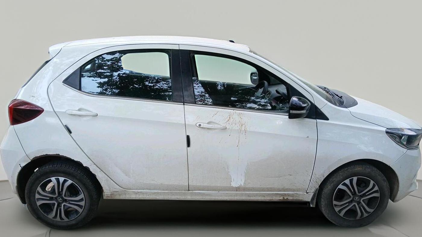 2023 Tata Tiago XT CNG, CNG, Manual, 82,435 km, exterior