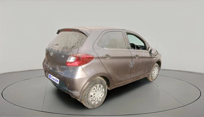 2016 Tata Tiago XE PETROL, Petrol, Manual, 94,215 km, exterior