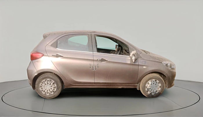 2016 Tata Tiago XE PETROL, Petrol, Manual, 94,215 km, exterior