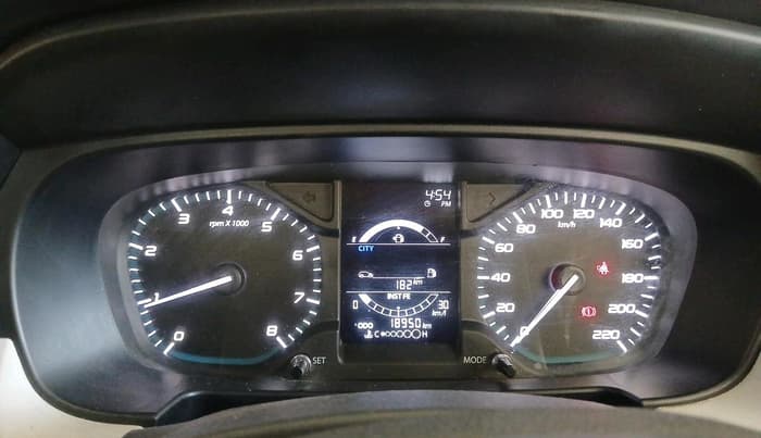 2022 Tata PUNCH PURE MT, Petrol, Manual, 18,950 km, interior