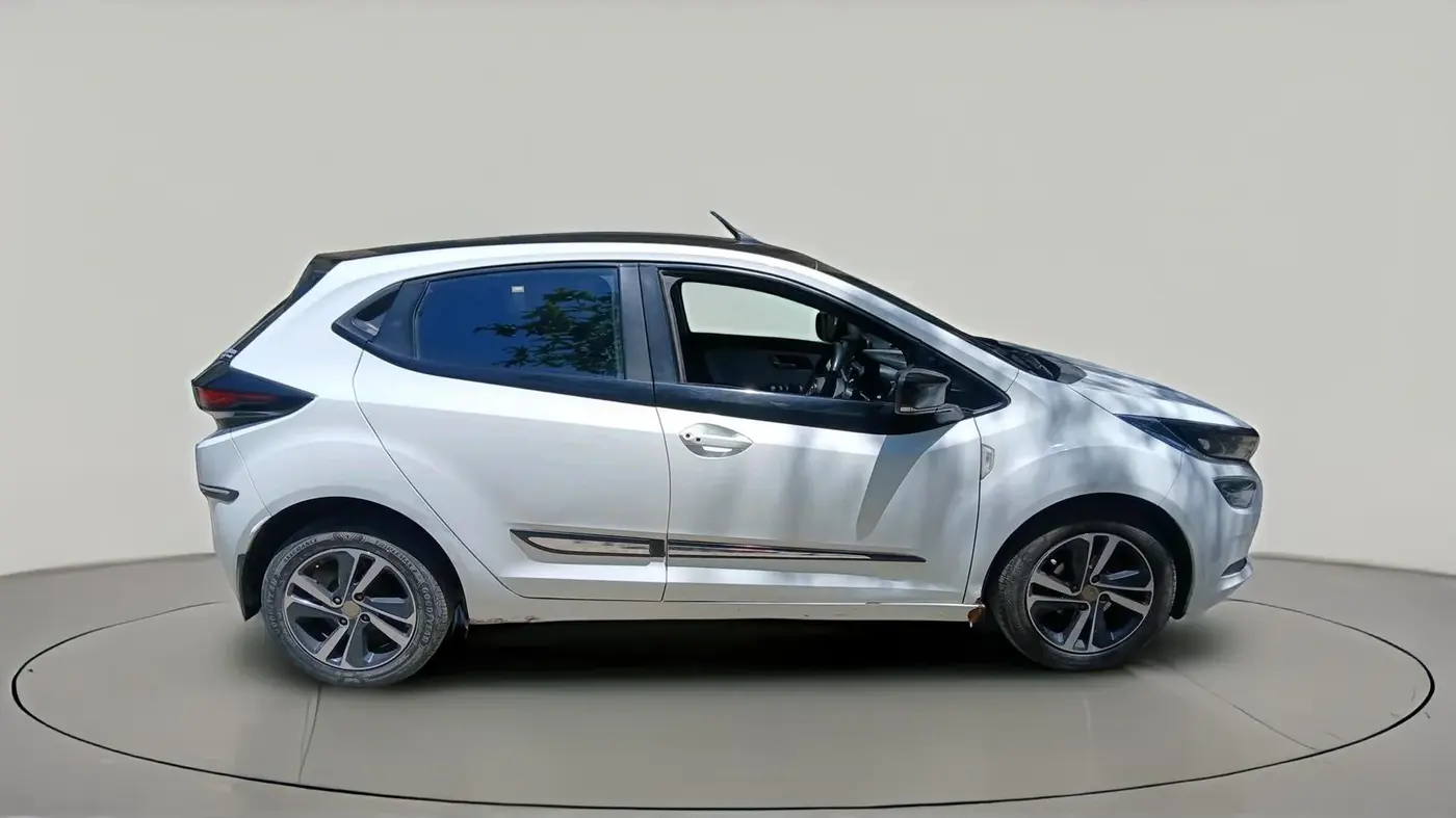2022 Tata ALTROZ XZA PLUS, Petrol, Automatic, 73,272 km, exterior