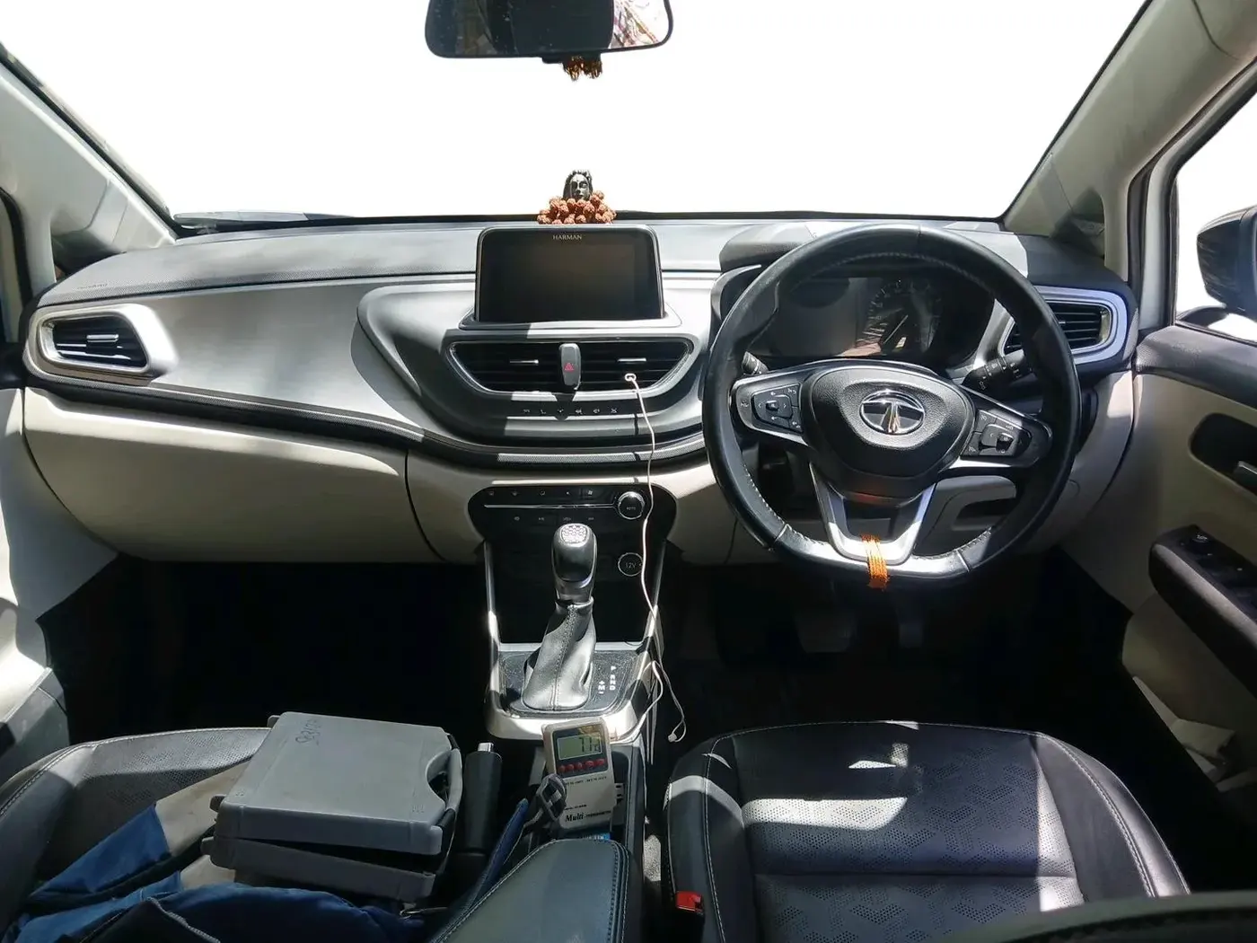 2022 Tata ALTROZ XZA PLUS, Petrol, Automatic, 73,272 km, interior