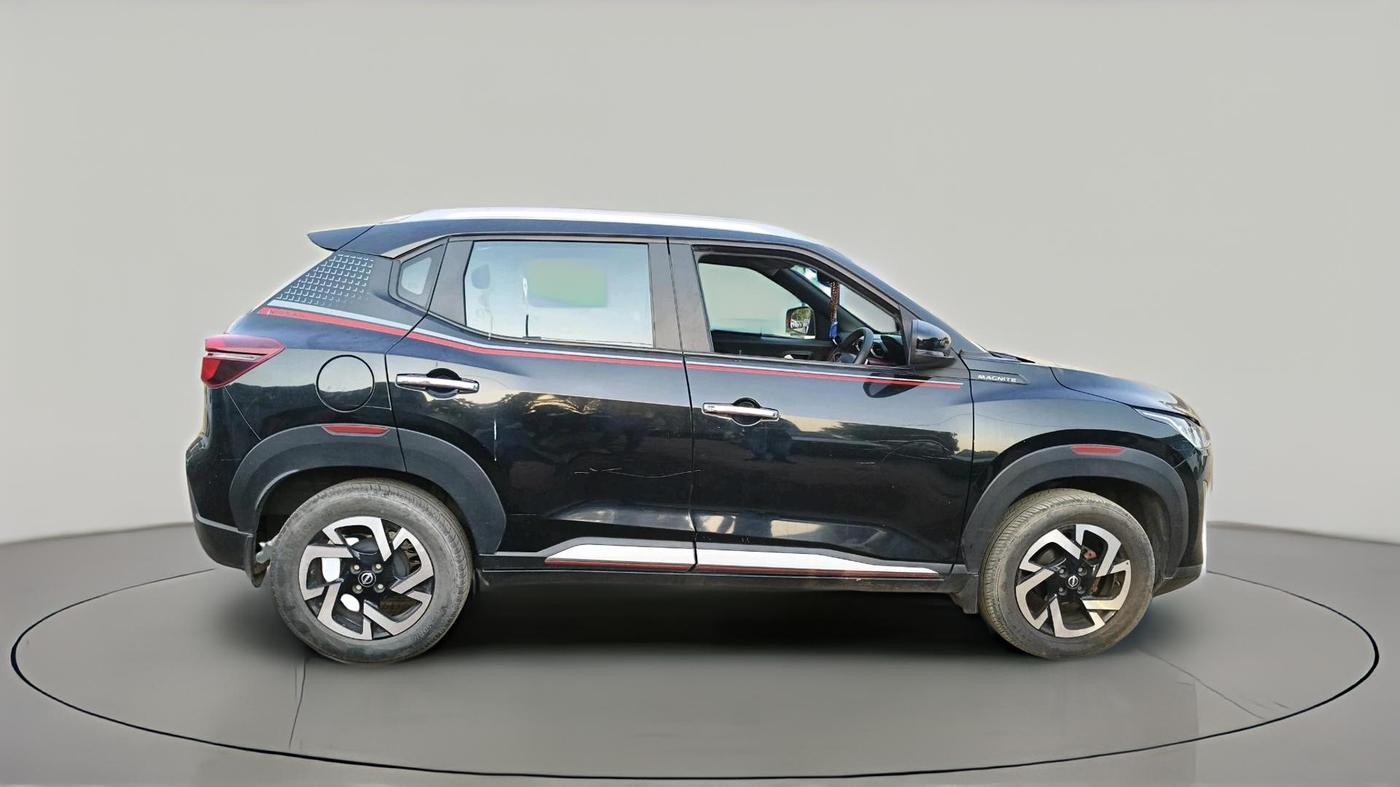 2022 Nissan MAGNITE XV RED EDITION, Petrol, Manual, 17,168 km, exterior