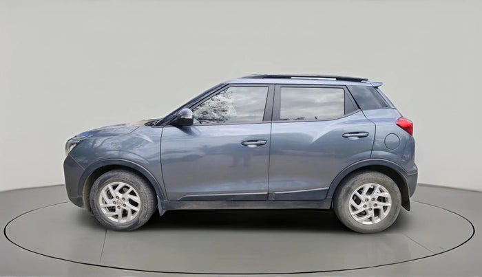 2022 Mahindra XUV300 W8 1.2 PETROL, Petrol, Manual, 40,440 km, exterior
