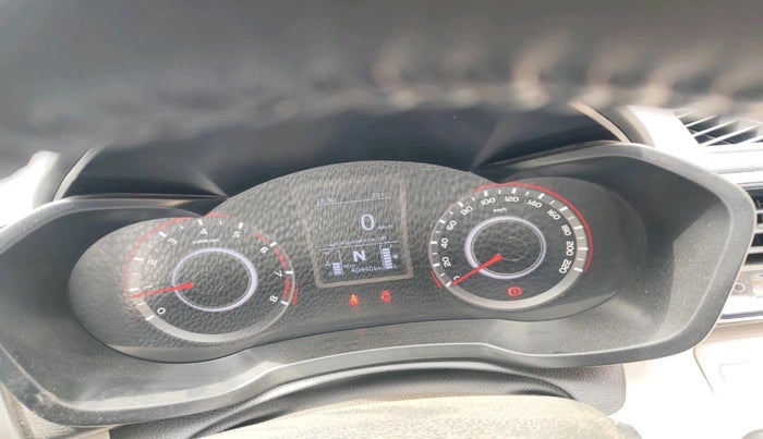 2022 Mahindra XUV300 W8 1.2 PETROL, Petrol, Manual, 40,440 km, interior
