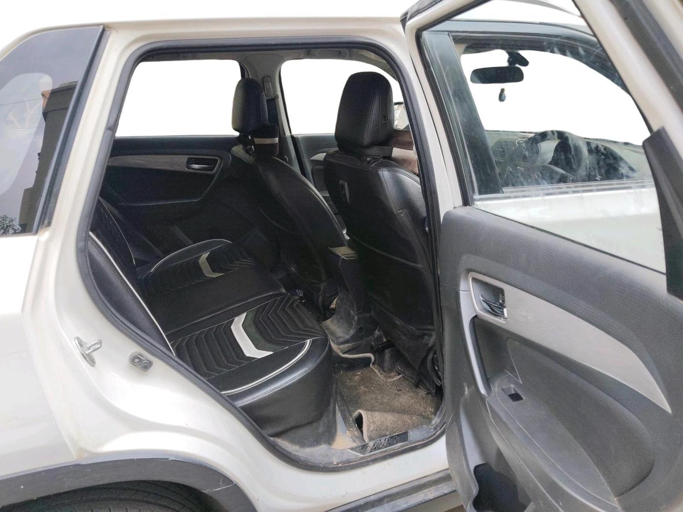 2016 Maruti Vitara Brezza ZDI PLUS, Diesel, Manual, 1,32,539 km, interior