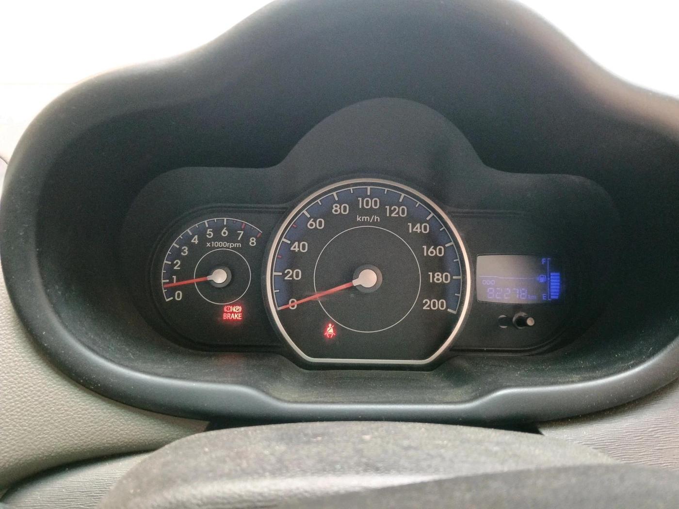 2012 Hyundai i10 SPORTZ 1.2, Petrol, Manual, 82,278 km, interior