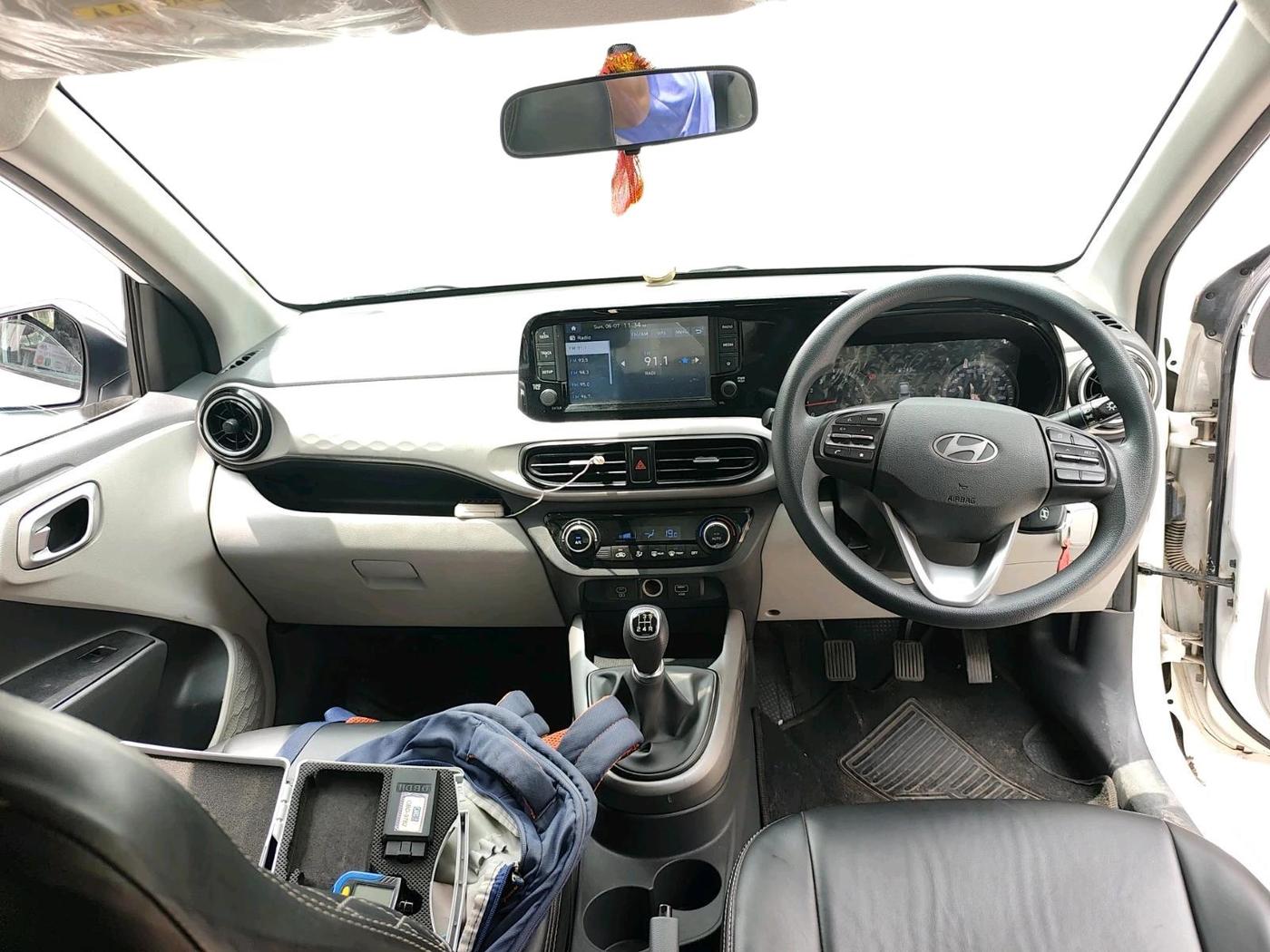 2023 Hyundai GRAND I10 NIOS SPORTZ 1.2 KAPPA VTVT, Petrol, Manual, 21,765 km, interior