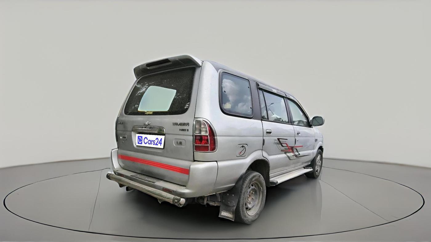 2014 Chevrolet Tavera Neo 3 LS 9 STR, Diesel, Manual, 2,75,934 km, exterior