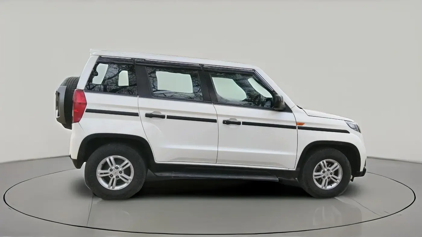 2022 Mahindra BOLERO NEO N 10 (O), Diesel, Manual, 61,306 km, exterior