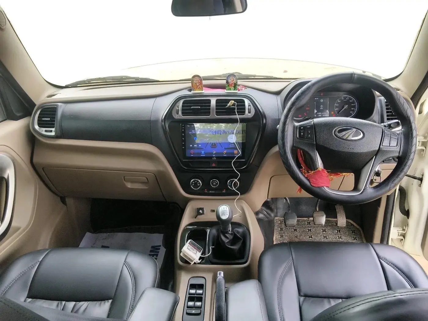 2022 Mahindra BOLERO NEO N 10 (O), Diesel, Manual, 61,306 km, interior