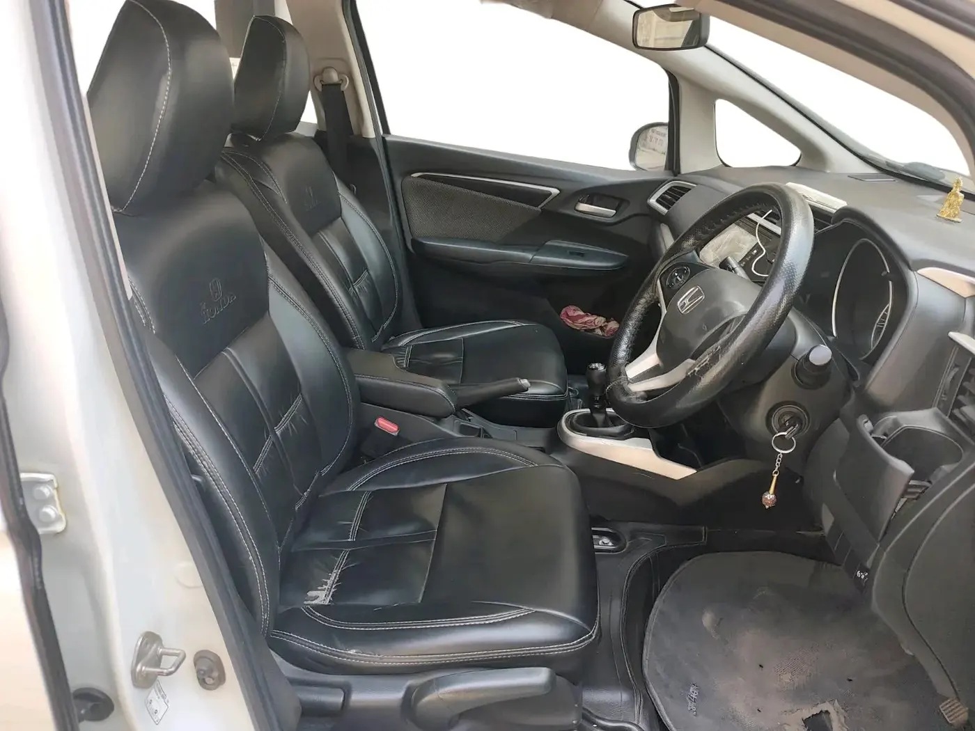 2018 Honda WR-V 1.2L I-VTEC VX MT, Petrol, Manual, 1,72,316 km, interior