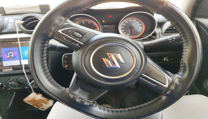 2019 Maruti Swift VXI, CNG, Manual, 92,330 km, interior