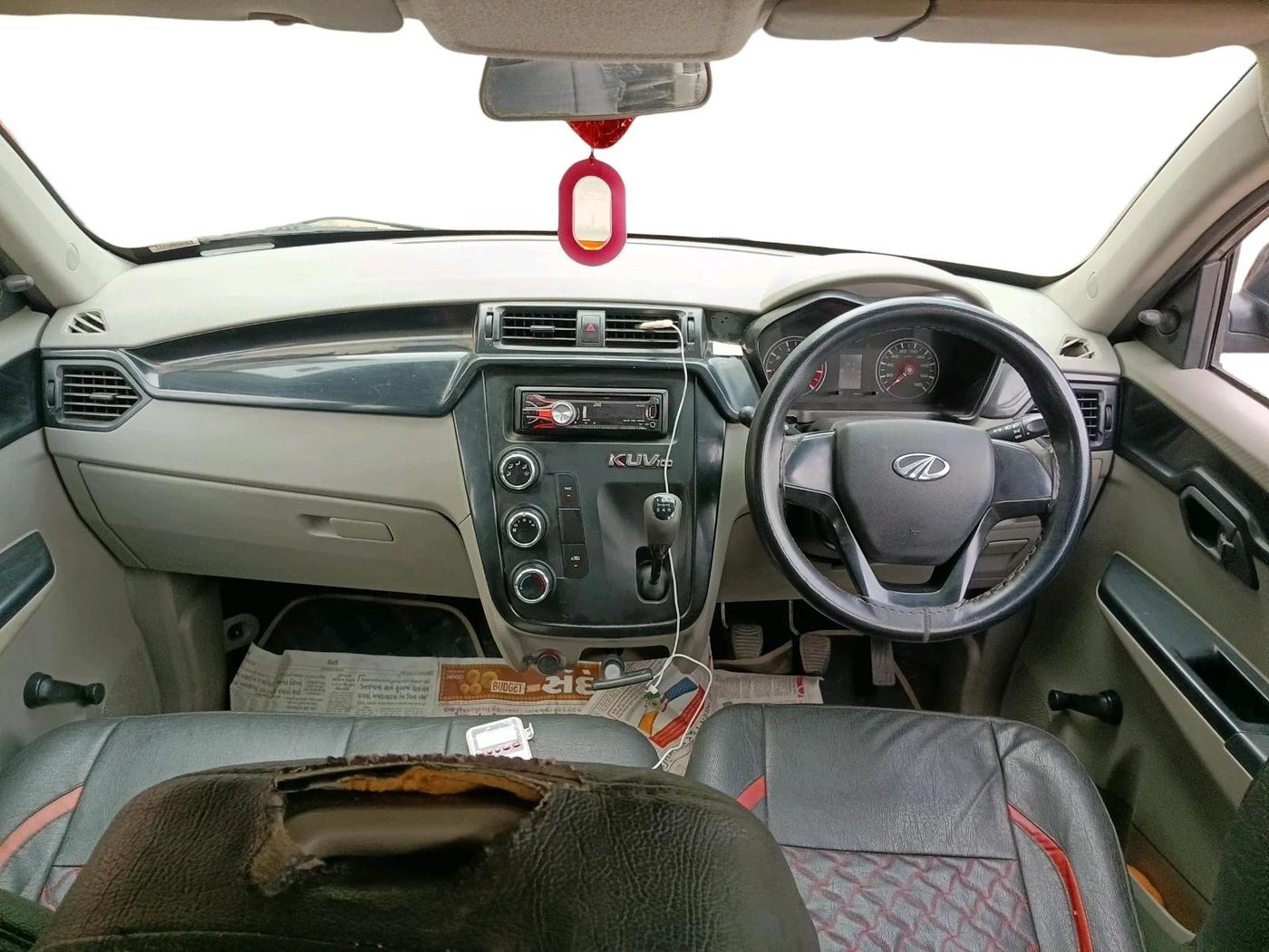2017 Mahindra Kuv100 K2 D 6 STR, Diesel, Manual, 1,57,532 km, interior