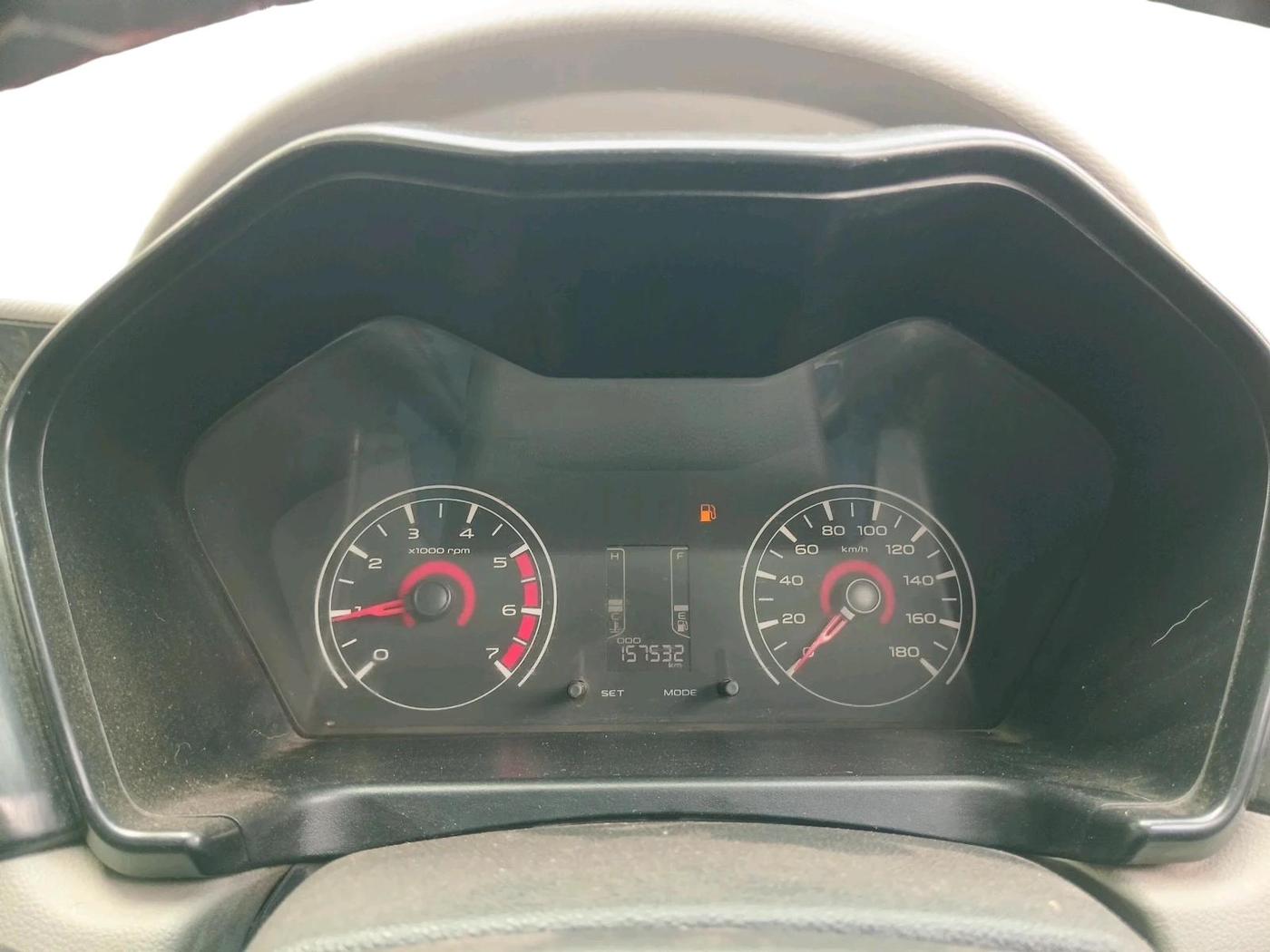 2017 Mahindra Kuv100 K2 D 6 STR, Diesel, Manual, 1,57,532 km, interior