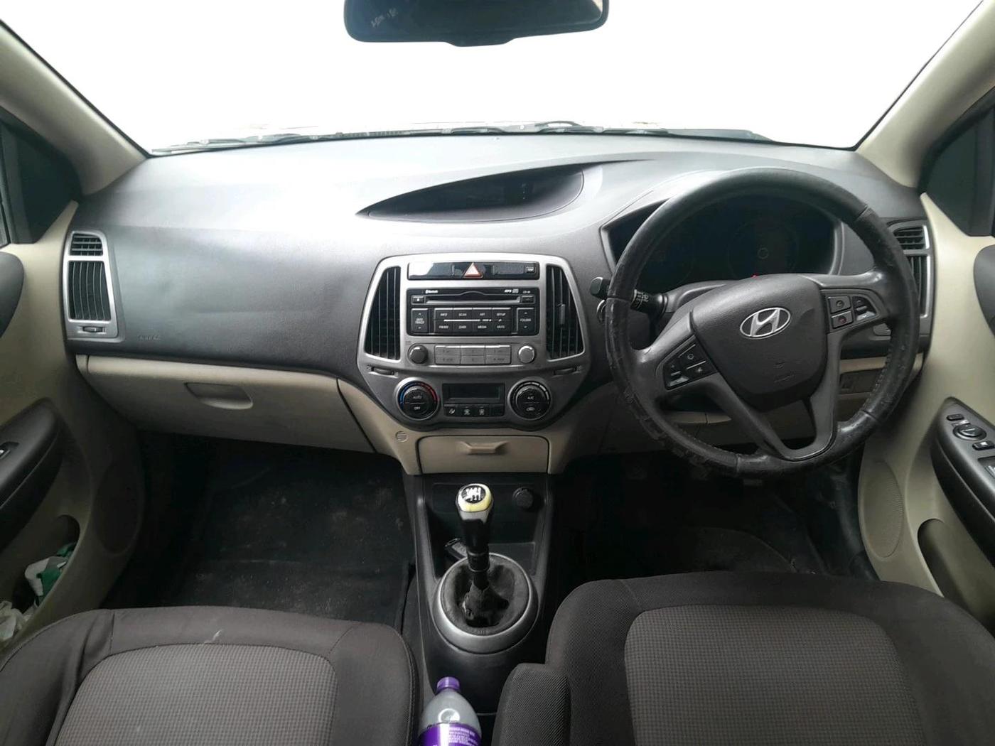 2012 Hyundai i20 ASTA 1.4 CRDI, Diesel, Manual, 1,42,602 km, interior