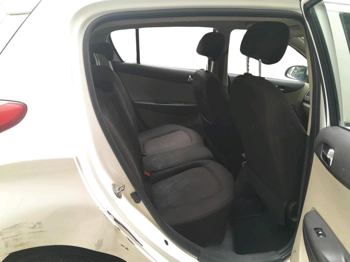 2012 Hyundai i20 ASTA 1.4 CRDI, Diesel, Manual, 1,42,602 km, interior