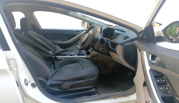 2018 Tata NEXON XZ PLUS PETROL, Petrol, Manual, 1,25,966 km, interior