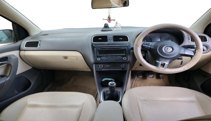 2012 Volkswagen Vento HIGHLINE DIESEL 1.6, Diesel, Manual, 89,465 km, interior