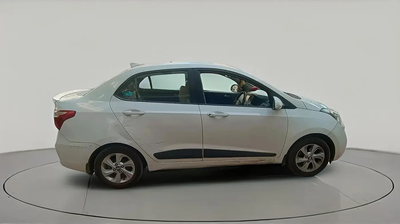 2018 Hyundai Xcent SX 1.2, CNG, Manual, 1,88,521 km, exterior