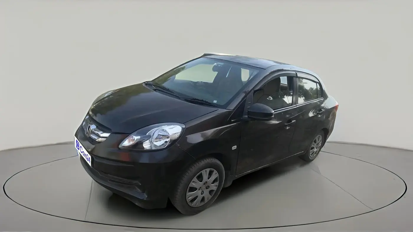 2016 Honda Amaze 1.2L I-VTEC S, CNG, Manual, 1,15,459 km, exterior