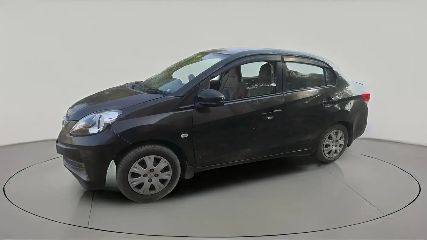 2016 Honda Amaze 1.2L I-VTEC S, CNG, Manual, 1,15,459 km, exterior