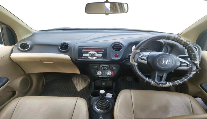 2016 Honda Amaze 1.2L I-VTEC S, CNG, Manual, 1,15,459 km, interior