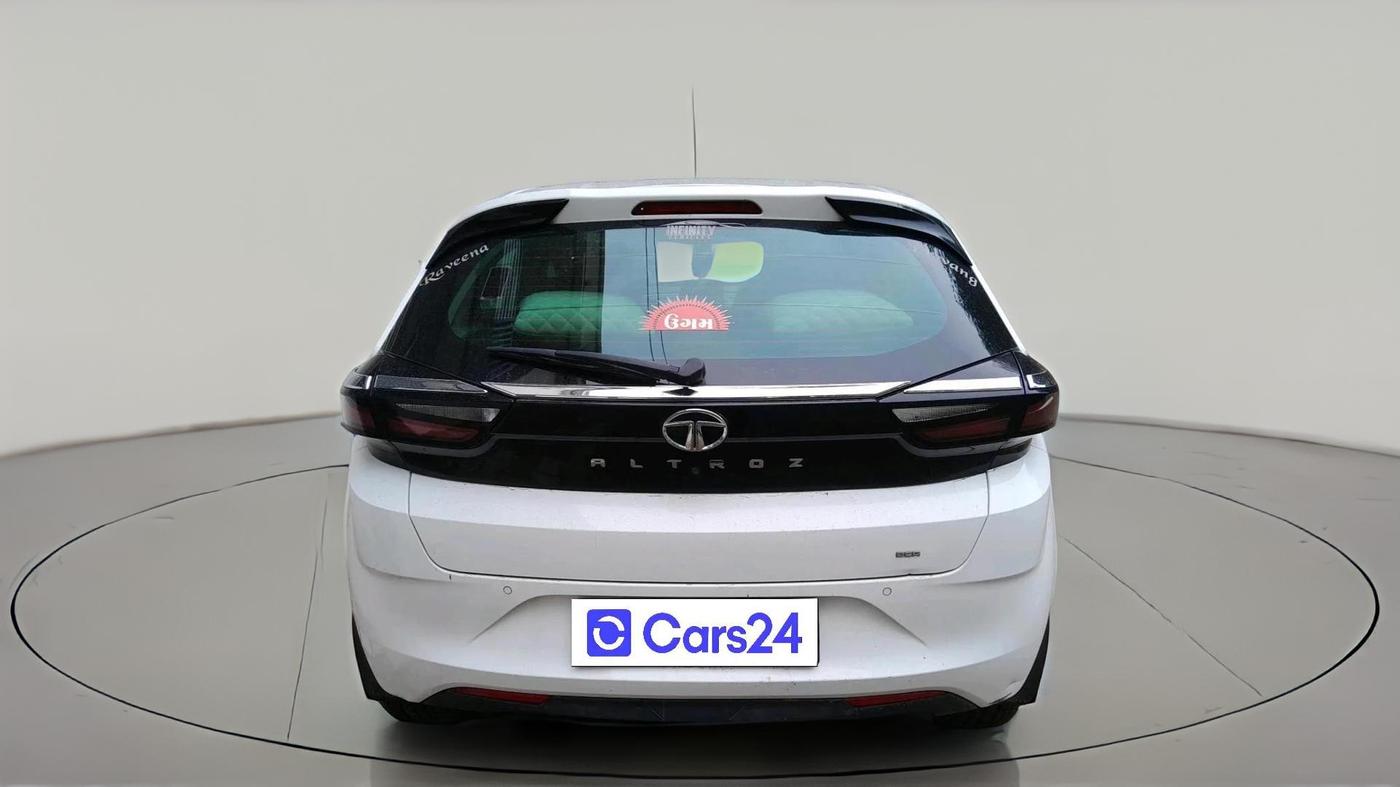 2022 Tata ALTROZ XZA, Petrol, Automatic, 82,074 km, exterior